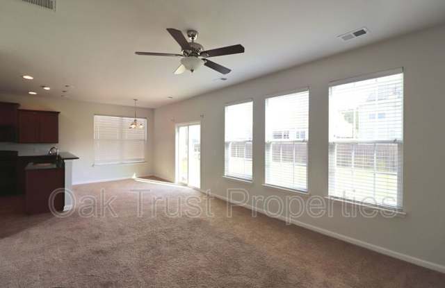 7716 Haywood Street Gallery 3