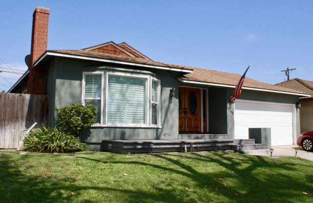 4748 Conquista Ave - 4748 Conquista Avenue, Lakewood, CA 90713