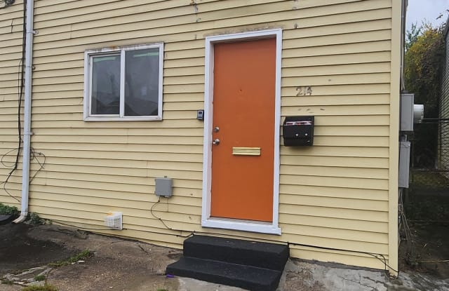 214 6th St. photos photos