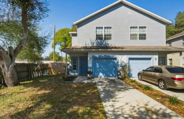 Move-In Ready 3-Bedroom Townhome with Garage in Pine Landing Villas photos photos