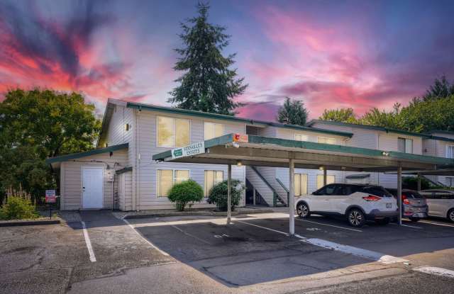 Cozy 2 Bedroom Condo in Auburn Gallery 3