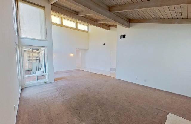 COMING SOON: 5022 Hemlock, Irvine: Spacious 2,000 sqft 3 Bed 2 Bath Single Family House! Gallery 4