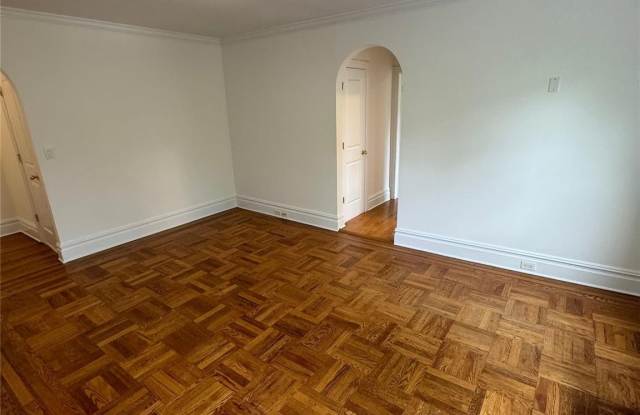 10 Wright Place Gallery 4