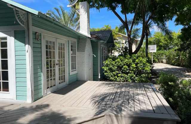 Grandeur 509U - 509 Southwest 8th Street, Fort Lauderdale, FL 33315 Grandeur 509U - 509 Southwest 8th Street, Fort Lauderdale, FL 33315