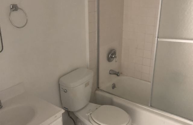 1830 N Kingsley Dr Apt 103 Gallery 4