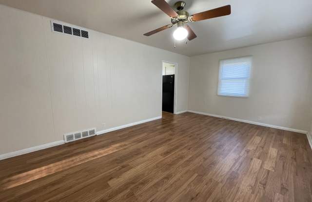 116 Buell Ct Gallery 4