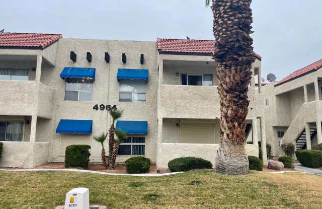 Great 2 Bedroom and 2 bath Condo on First Floor close to UNLV Gallery 3