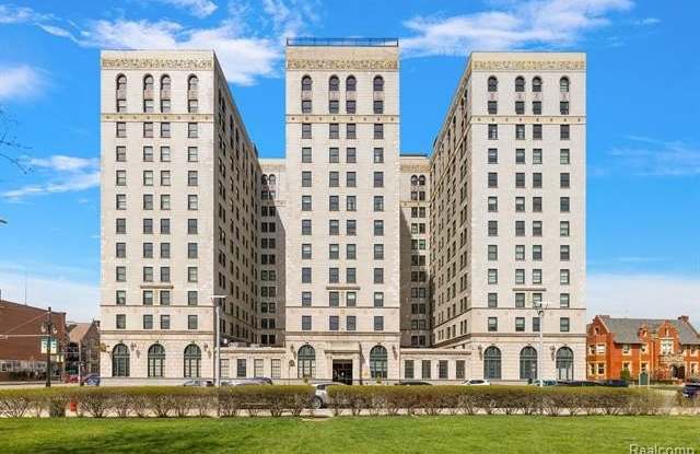 15 E KIRBY Street photos photos