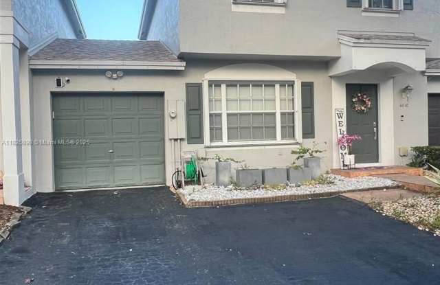 6010 Red Plum Ct photos photos