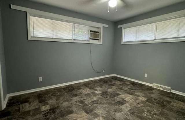 534 Camrose Dr Gallery 4