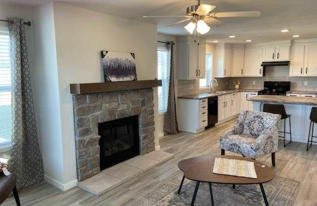 25539 Shinnecock Dr photos photos