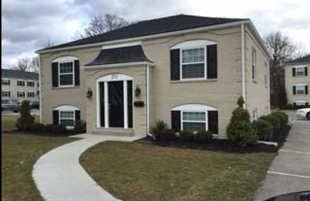 252 Middletown Square - 1 Gallery 1