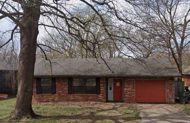 3-Bedroom 2-Bathroom House in Fayetteville Near Fiesta Square! photos photos