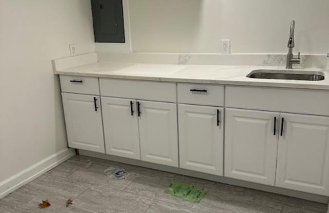 6701 Duluth Ave photos photos