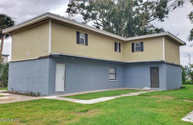 620 S Grannis Avenue - 620 S Grannis Ave, Titusville, FL 32796