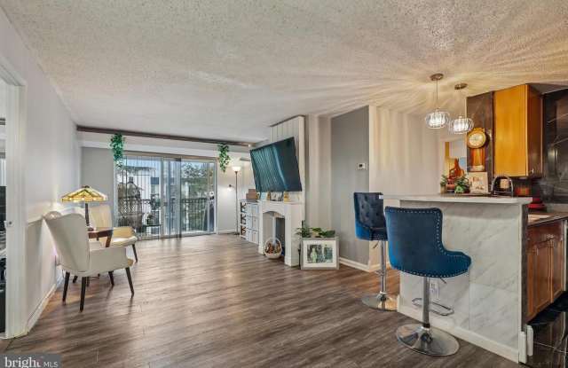 60 S VAN DORN ST #511 photos photos