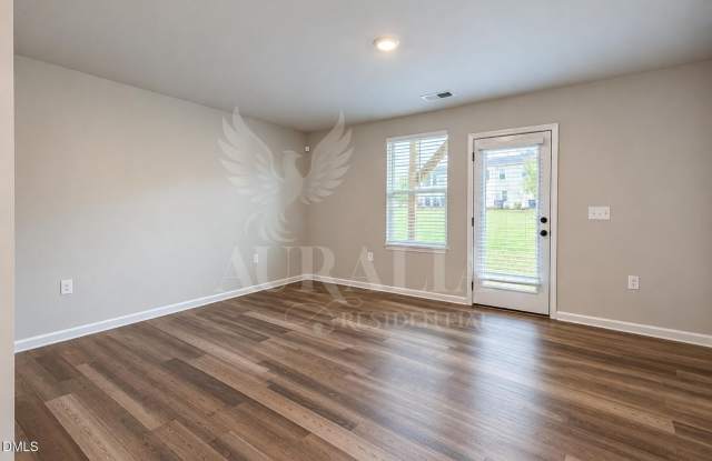 2721 Chert Lane Gallery 4