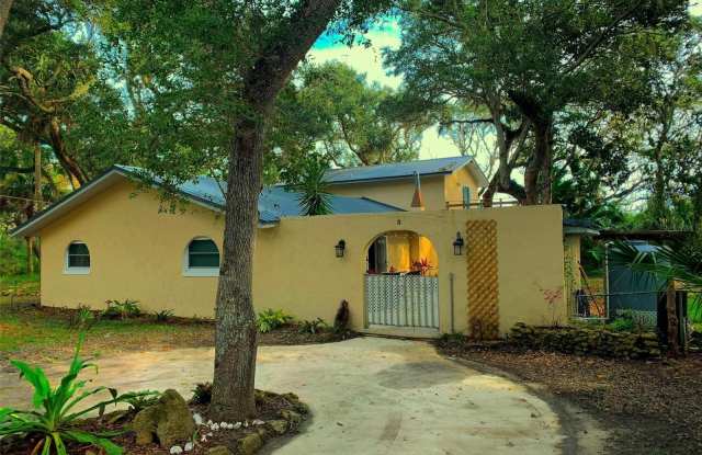 3 ELIZABETH Drive E Gallery 2