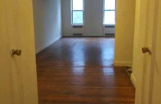 92-1 Whitney ave photos photos