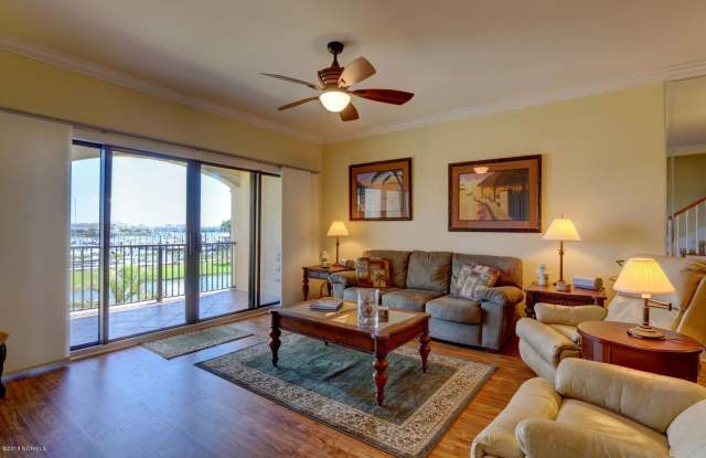 129 Spencer Farlow Dr photos photos
