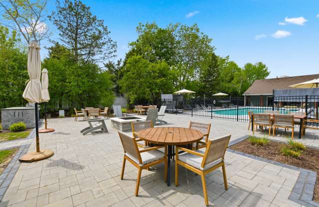 Deer Valley Apartments Gallery 4