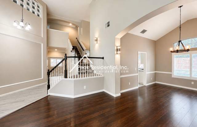 Wonderful 4bd/2.5ba Roseville Home With Pool! Gallery 3