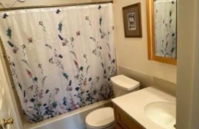 22 TANGLEWOOD Drive Gallery 3