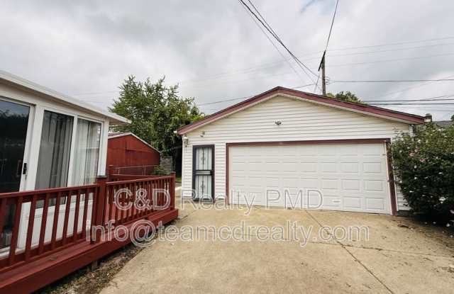 16105 Walden Ave, Cleveland OH 44128 Gallery 4