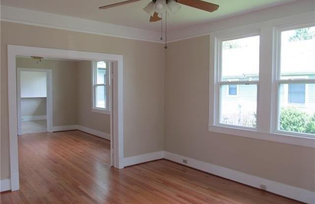 3617 DERBIGNY Street Gallery 3