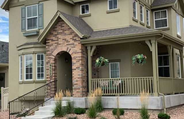 Living by the Lake! 3 bed, 2.5 bath, 3 car!! photos photos