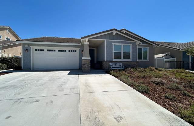 Price Reduction!! Gorgeous 3 Bedroom 2 Bathroom Home in Redlands! - 1463 Elliott Court, Redlands, CA 92374