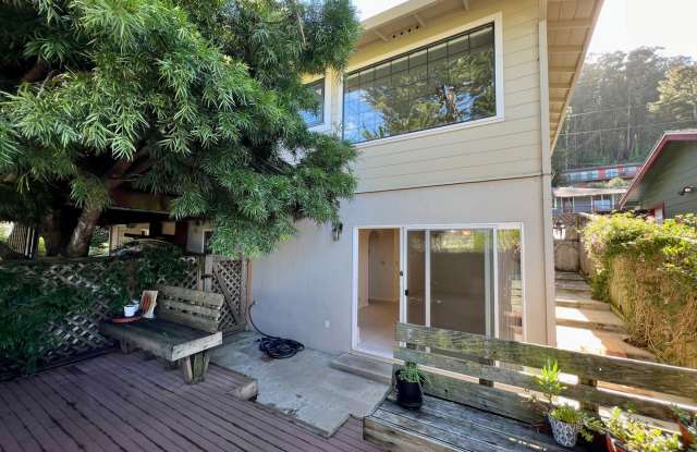 2 Bedroom/1 Bath Coastal In-Law Unit - ALL UTILITIES  INTERNET INCLUDED! photos photos