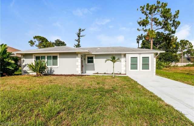 18689 Miami Boulevard photos photos