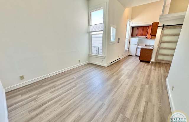 Top Floor Studio Unit in the Heart of the Mission District photos photos