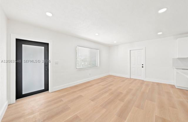 1491 NW 55th Ter Gallery 2