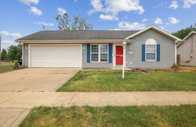 Available Now: Charming 3-Bedroom Home with Modern Comforts photos photos