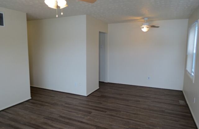1770 Eastbrook Drive South Gallery 3