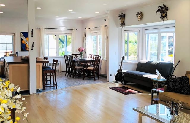 252 Washington Boulevard - 252 Washington Boulevard, Long Beach, NY 11561