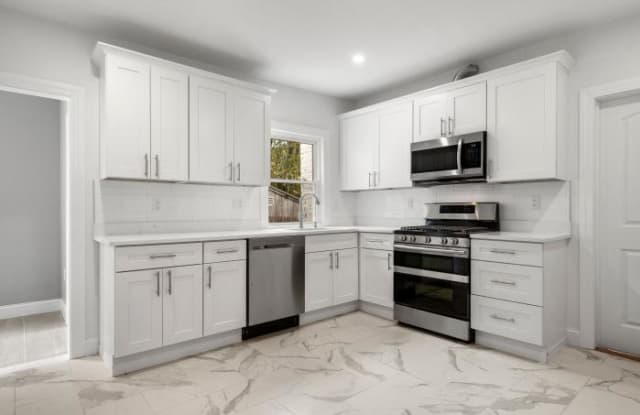 33 Middle St. - 33 Middle Street, Newton, MA 02458