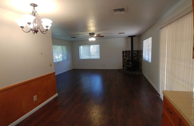 Cute AND Spacious Gallery 4