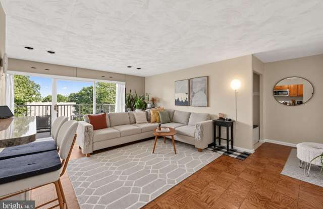 2636 WAGON Drive Gallery 1