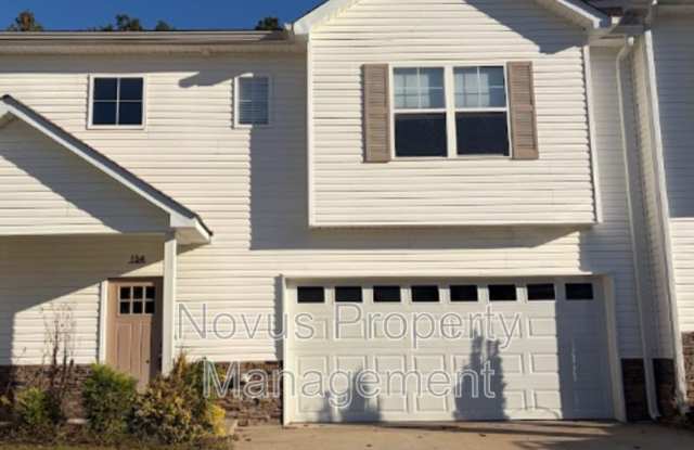 154 Crest Pointe Gallery 1