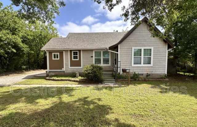 714 West Hurd Street photos photos
