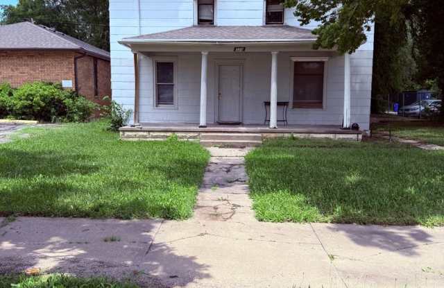 Central location apartment photos photos
