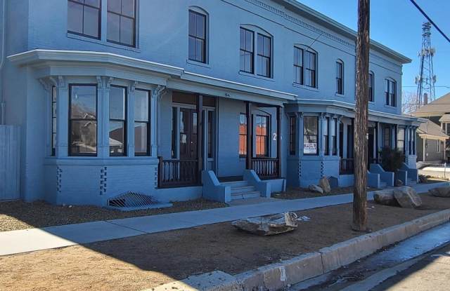 215 E Willis Street photos photos