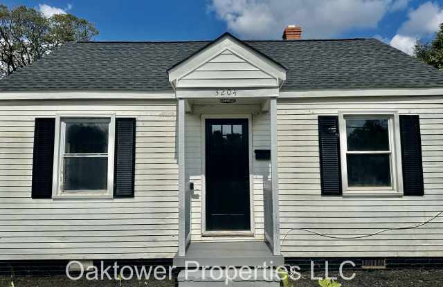 3204 Williamsburg Road photos photos