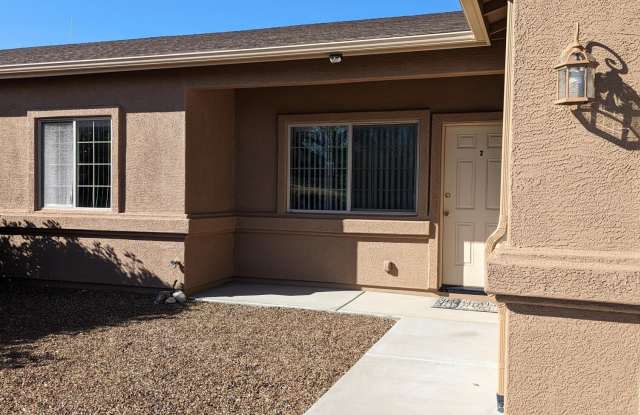 4420 N Viewpoint Drive photos photos