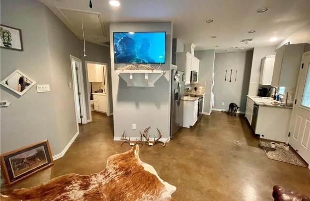 11357 Oak Lake Road Gallery 4