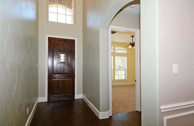 1649 Morris Lane Gallery 3