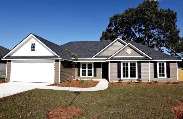 Stunning 4-Bedroom Home with Modern Amenities in Valdosta's Northlake Subdivision photos photos